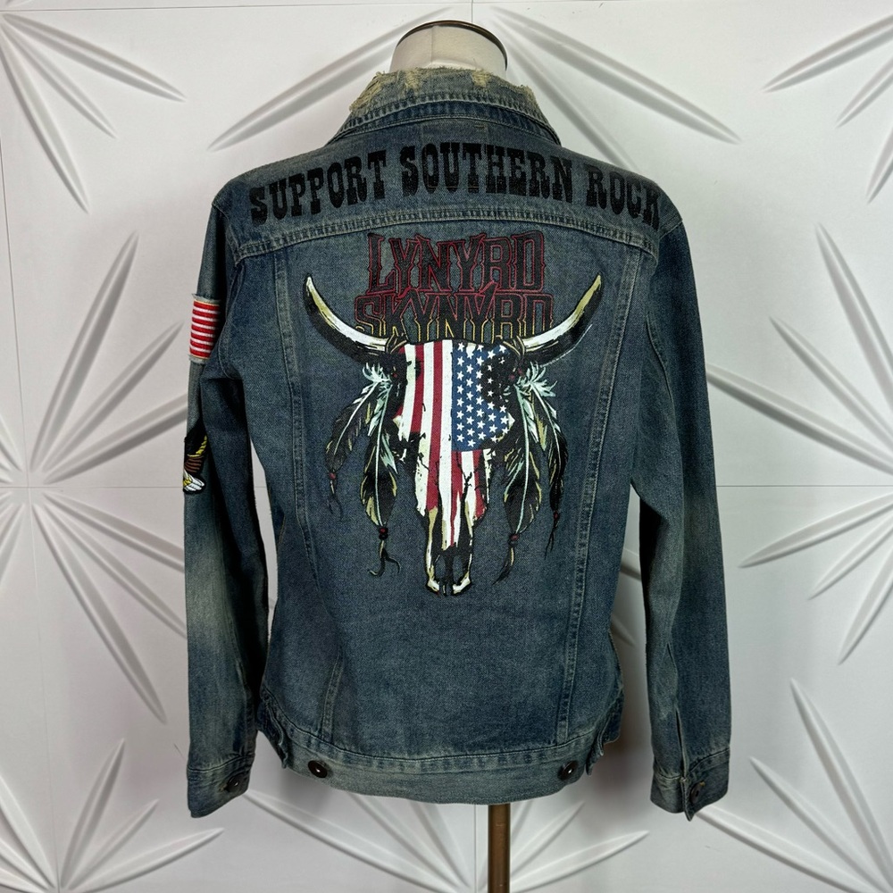 Lynyrd Skynyrd Trunk | LTD Limited Edition Distressed Denim Jacket ✨NWOT✨ - Picture 10 of 16
